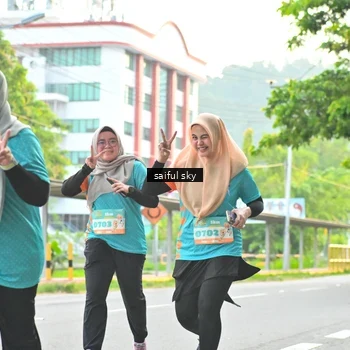 Runner Photo 8359672