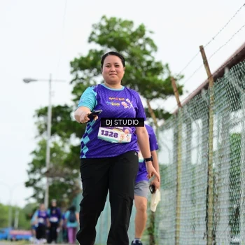 Runner Photo 8359693