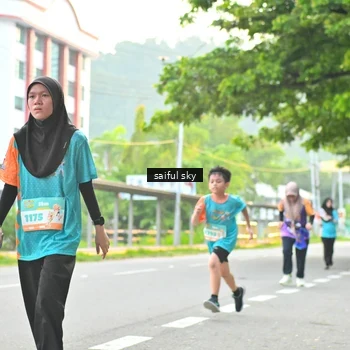 Runner Photo 8359708