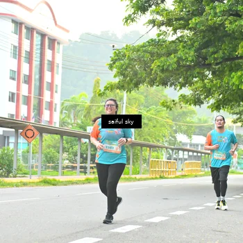 Runner Photo 8359742