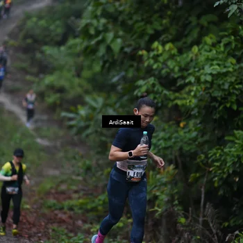 Runner Photo 8359805