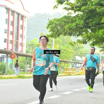 Runner Photo 8359862