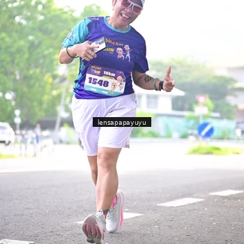 Runner Photo 8359872