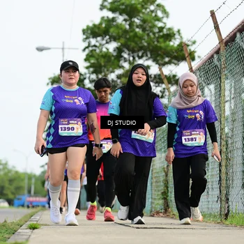 Runner Photo 8359890