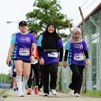 Runner Photo 8359899