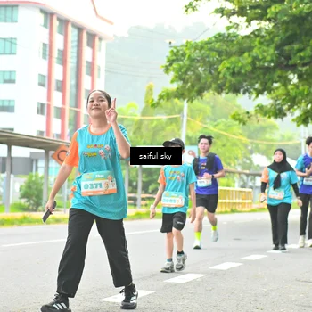 Runner Photo 8360008