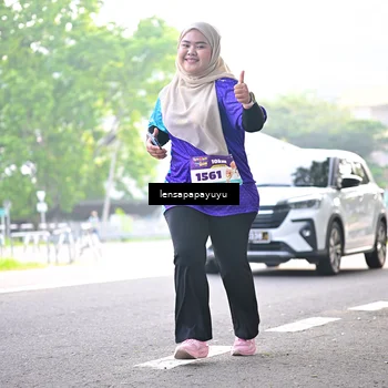 Runner Photo 8360011