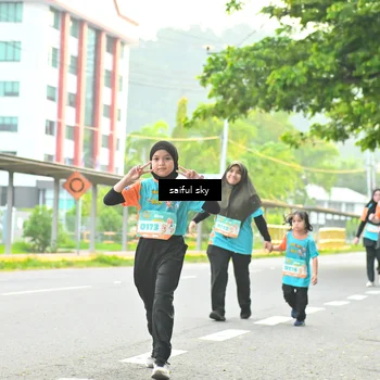 Runner Photo 8360017