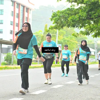 Runner Photo 8360024