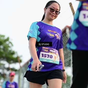 Runner Photo 8360030
