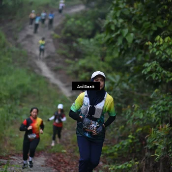 Runner Photo 8360043
