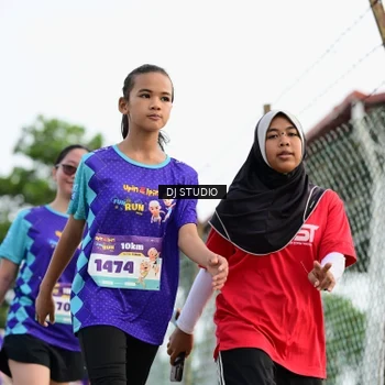 Runner Photo 8360050