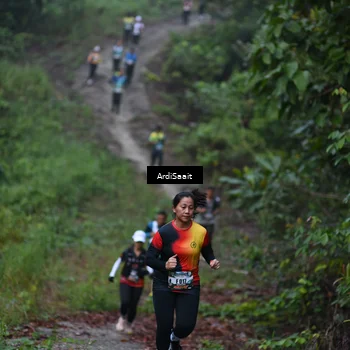 Runner Photo 8360055