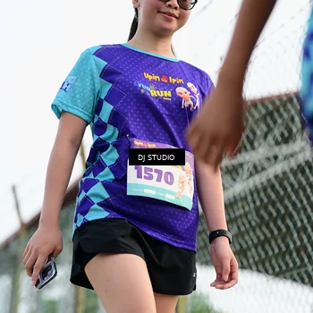 Runner Photo 8360060