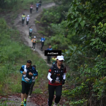 Runner Photo 8360086