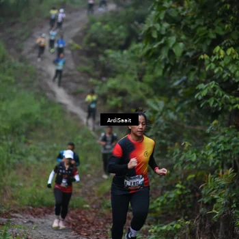 Runner Photo 8360098