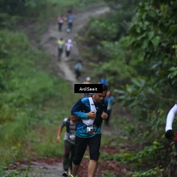 Runner Photo 8360128
