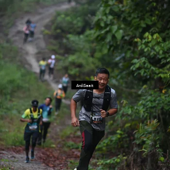 Runner Photo 8360170