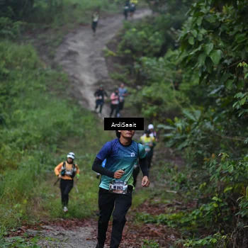 Runner Photo 8360199