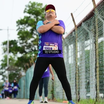 Runner Photo 8360240