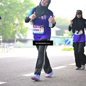 Runner Photo 8360267