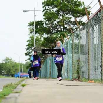 Runner Photo 8360278