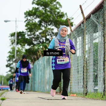 Runner Photo 8360307