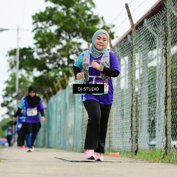 Runner Photo 8360324
