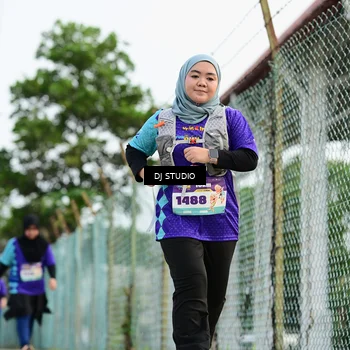 Runner Photo 8360330