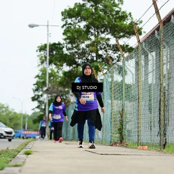 Runner Photo 8360336