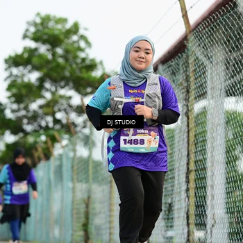 Runner Photo 8360340