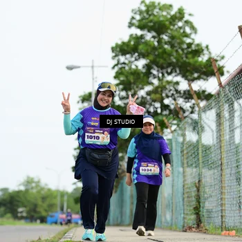 Runner Photo 8360453