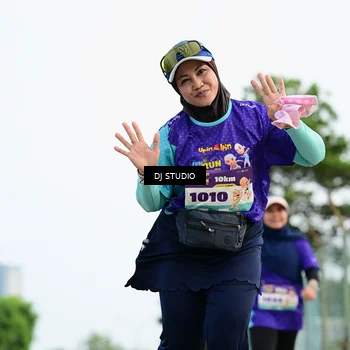 Runner Photo 8360499
