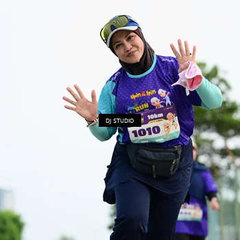 Runner Photo 8360521