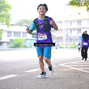 Runner Photo 8360603