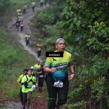 Runner Photo 8360632
