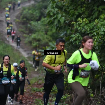 Runner Photo 8360645