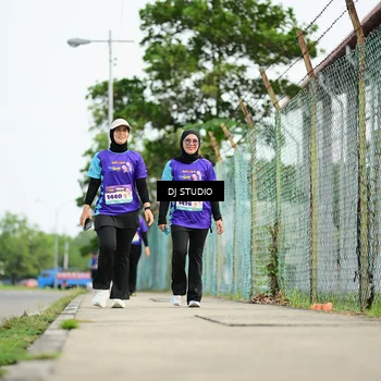 Runner Photo 8360723