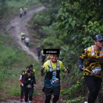 Runner Photo 8360756