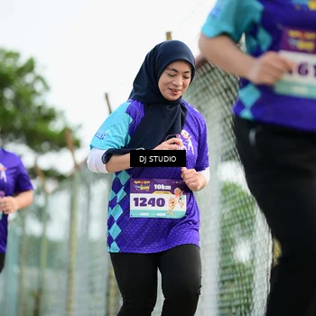 Runner Photo 8360840