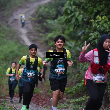 Runner Photo 8360851