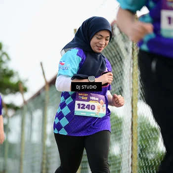 Runner Photo 8360856