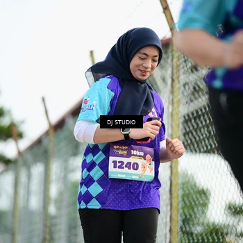 Runner Photo 8360857