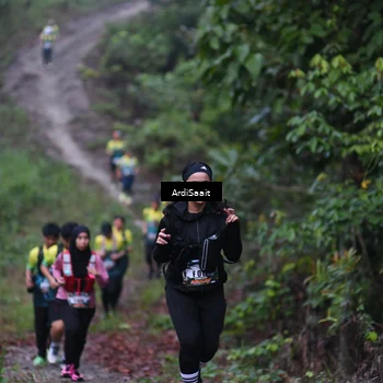 Runner Photo 8360874