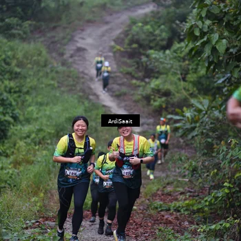 Runner Photo 8360899