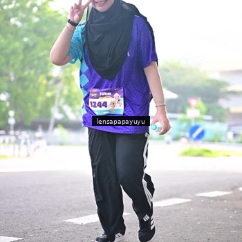 Runner Photo 8360906