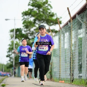 Runner Photo 8360921