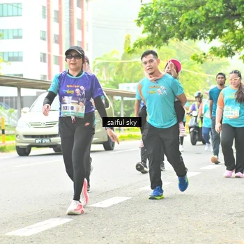 Runner Photo 8360924