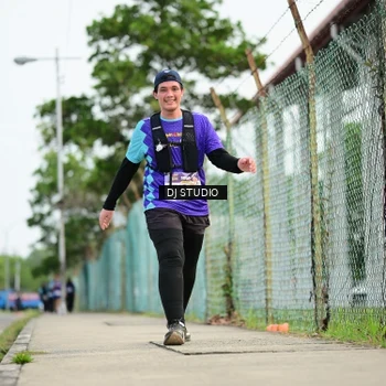 Runner Photo 8360929