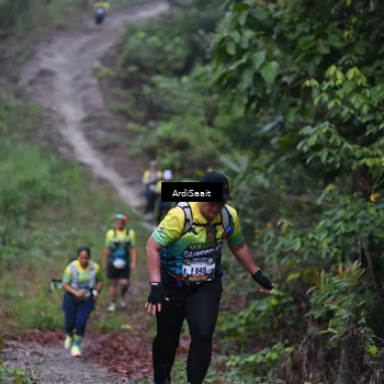 Runner Photo 8360975